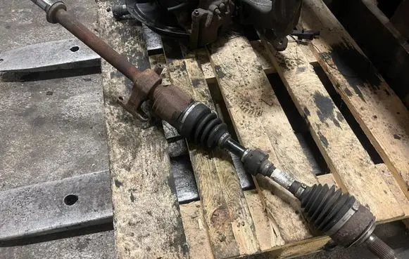 Front driveshaft