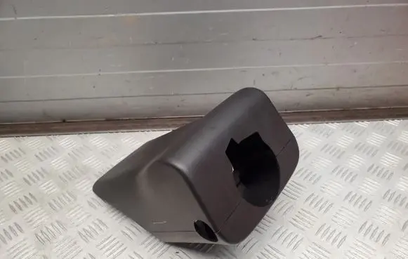 Jaguar XF Steering wheel column trim AW933530AAW