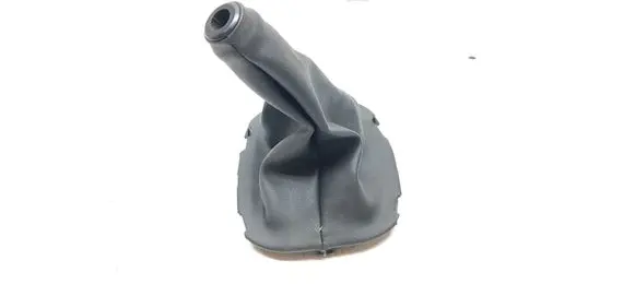 Toyota Aygo AB40 Gear lever shifter trim leather/knob