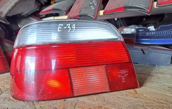 BMW 5 E39 Rear/tail lights 2496297 084441909 084441909LB