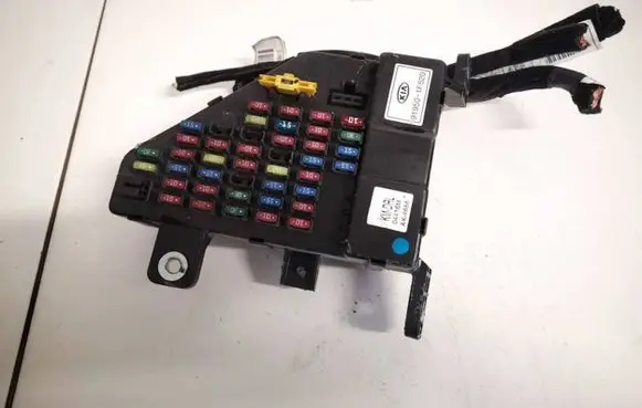KIA Sportage Fuse box set 919501f520 91950-1f520