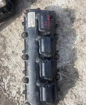 Dodge Durango Rocker cam cover 53022086AD