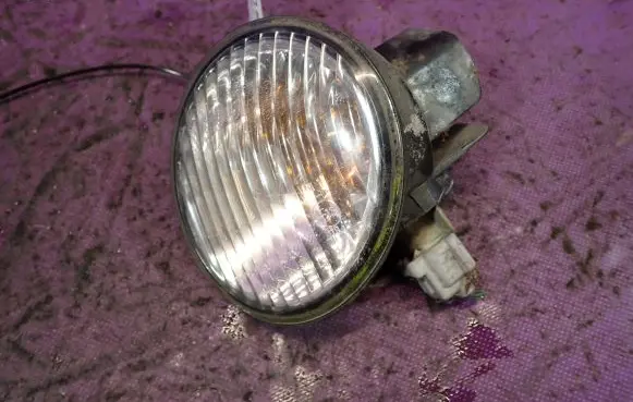 Toyota Corolla E110 Front indicator light 12438L