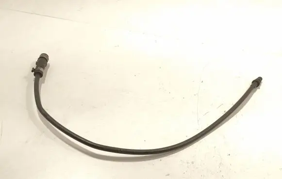 Mercedes-Benz E W211 Engine coolant pipe/hose 2115010325