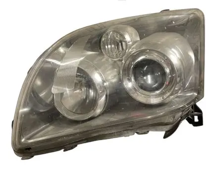 Toyota Avensis T250 Headlight/headlamp 35108