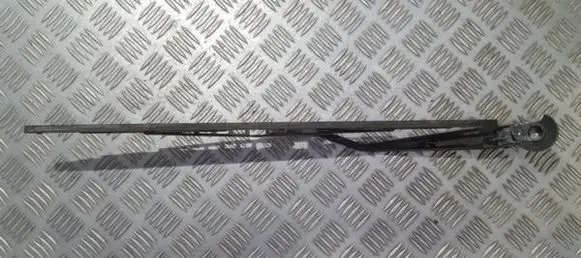 Chrysler Voyager Rear wiper blade arm