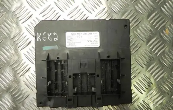 Volkswagen Golf Sportsvan LP gas filter 5Q0937086AH K682