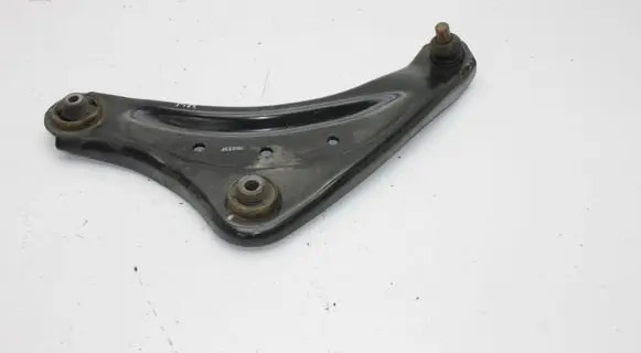 Nissan Leaf II (ZE1) Front lower control arm/wishbone