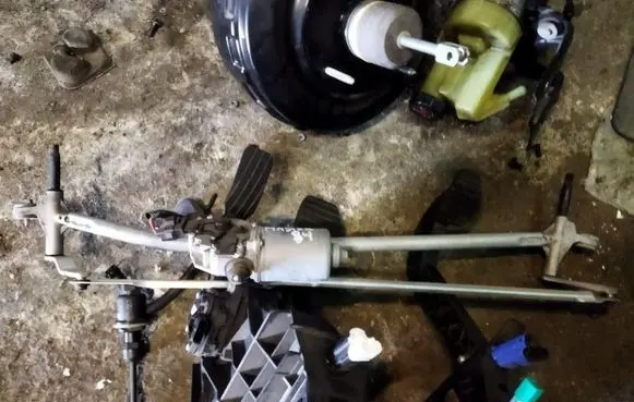 Renault Master III Front wiper linkage brak