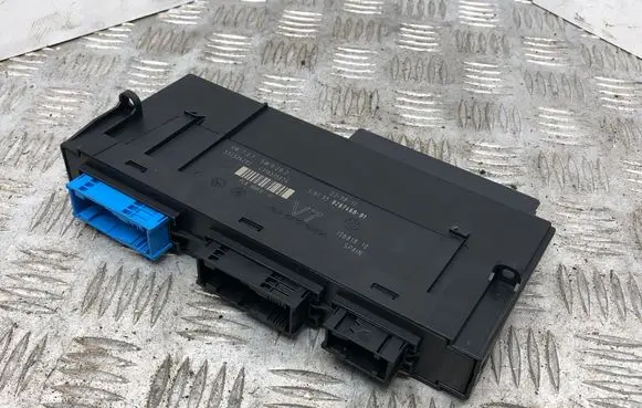 BMW 5 F10 F11 Comfort/convenience module 9267468 4316515024 10681810