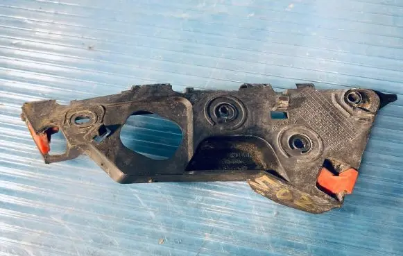 Opel Corsa D Front bumper mounting bracket 13179963 475498858