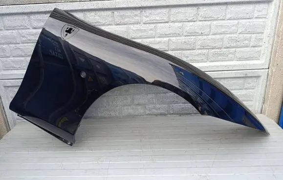 Ferrari Roma Fender