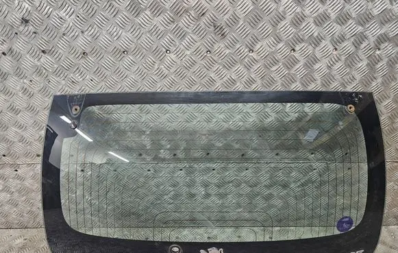 Peugeot 107 Rear windscreen/windshield window 