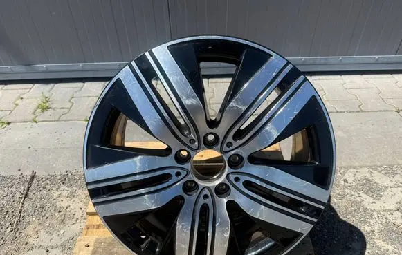Mercedes-Benz EQA R18 alloy rim A2434011400