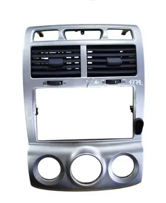 KIA Sportage Dash center air vent grill KM84810A KM84635A