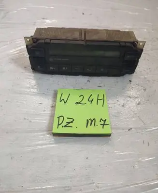 Volkswagen PASSAT B5 Climate control unit 3B1907044B 5HB00761710