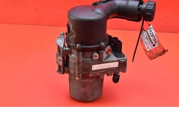 Peugeot 508 RXH Power steering pump 9675277380