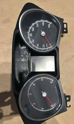 Ford Mondeo MK IV Speedometer (instrument cluster) 8M2T10849S 8M2T14C088BC K08215N3SC