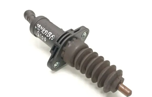 BMW 1 F20 F21 Clutch master cylinder 6852738 21526852738
