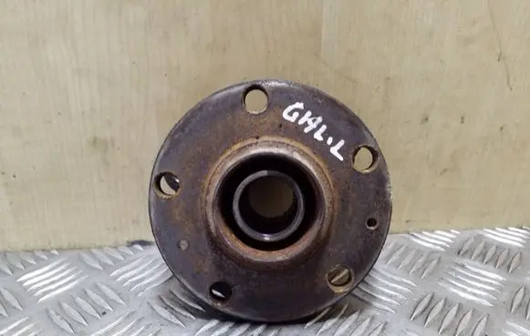 Volkswagen Phaeton Rear wheel hub
