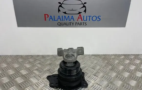Audi A1 Engine mount bracket 6R0199167Q 6Q0199262AT