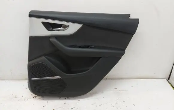 Audi Q7 4M Rear door card panel trim