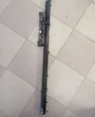Toyota Sienna XL40 IV Rear seat guide rail 12H24185520 Y002B 50060