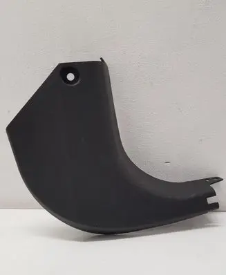 Foot area side trim