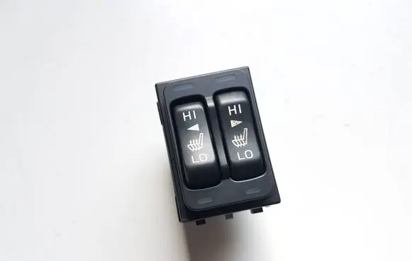 Subaru Crosstrek III Seat heating switch