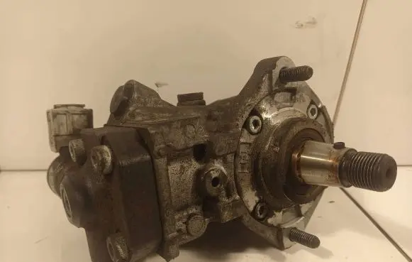 Volvo S60 Fuel injection high pressure pump 31405129 HP5S0013 08R02095