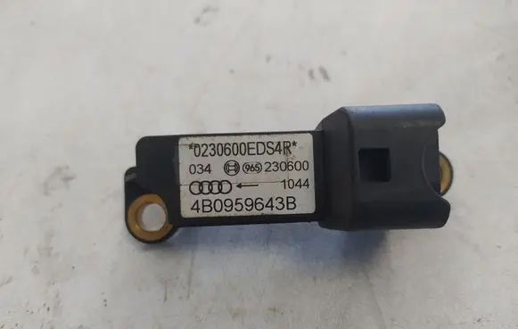 Audi A6 S6 C5 4B Airbag deployment crash/impact sensor 4B0959643B