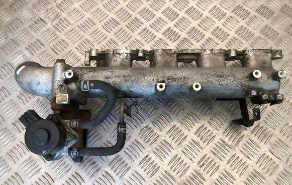 Nissan Almera Tino Intake manifold 140015M300 3106292