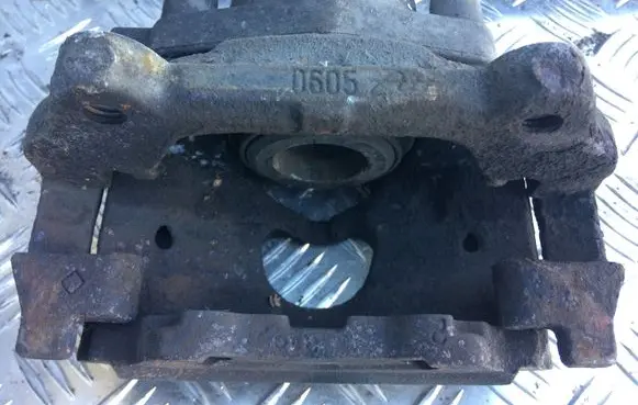 Opel Signum Front brake caliper FNG5725 GM6002