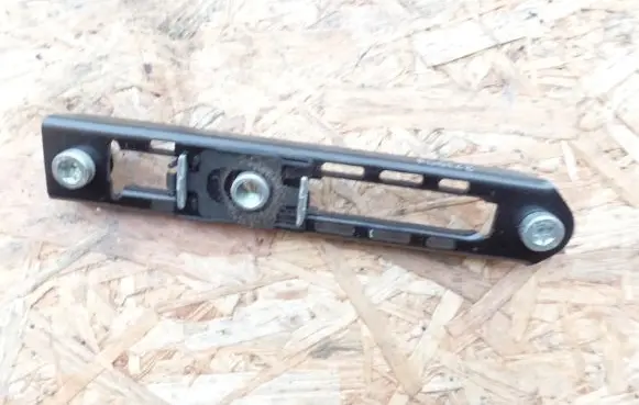 Opel Vectra C Seat belt height adjuster 271004
