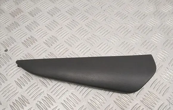 Nissan Leaf II (ZE1) Other interior part 689065SH0A