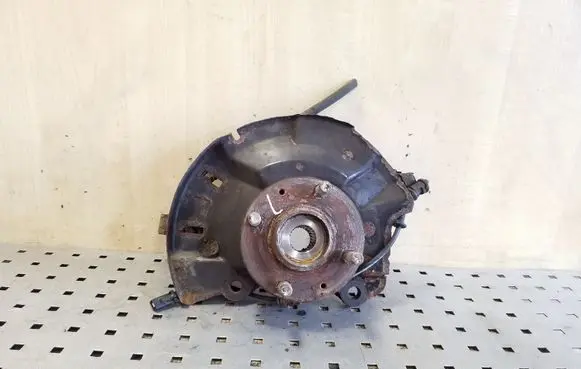 KIA Rio Front wheel hub