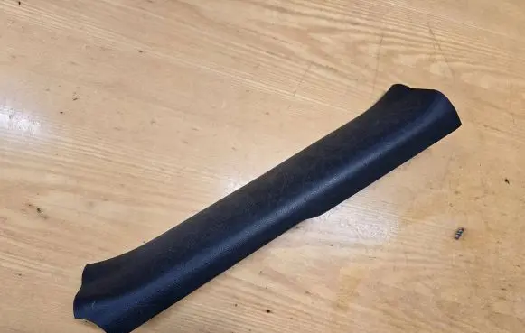Mazda CX-7 Rear sill trim cover EG2168740