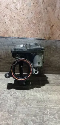Volkswagen Tiguan Engine shut-off valve 03L128063E