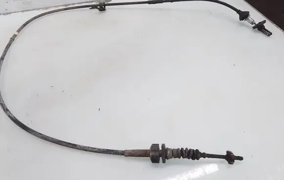 Peugeot 107 Clutch cable 