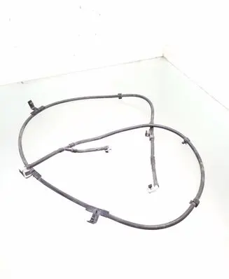 Ford Focus Windshield washer fluid hose 
