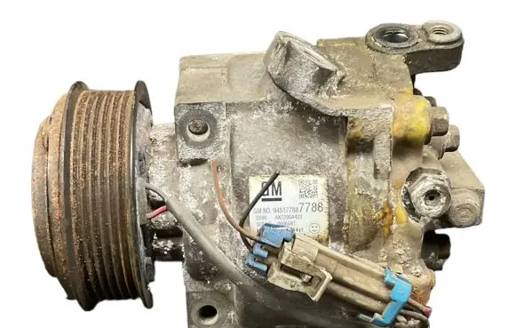 Opel Adam Air conditioning (A/C) compressor (pump) 945177887788 AKT200A431 0006581