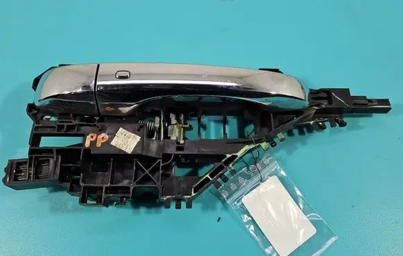 Fiat Freemont Front door exterior handle 4582-2000 IMPRK1529032
