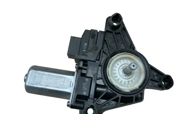 Mercedes-Benz GLC AMG Rear door window regulator motor A2139060502 GB5581A SD888411
