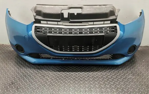 Peugeot 208 Front bumper