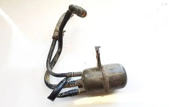 Vacuum air tank