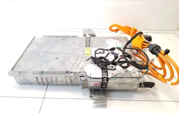 Tesla Model X Voltage converter inverter 105513901B 103564701C