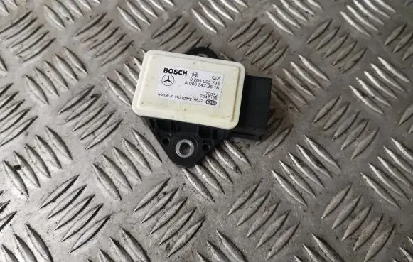 Mercedes-Benz E W212 ESP acceleration yaw rate sensor 0265005735 A0055422618