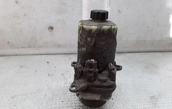 Ford Focus C-MAX Electric power steering pump 