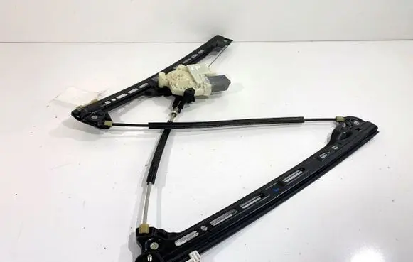 Citroen C4 Grand Picasso Front door window regulator with motor 