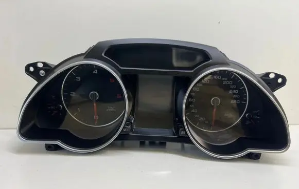 Audi A5 8T 8F Speedometer (instrument cluster) 8T0920930D